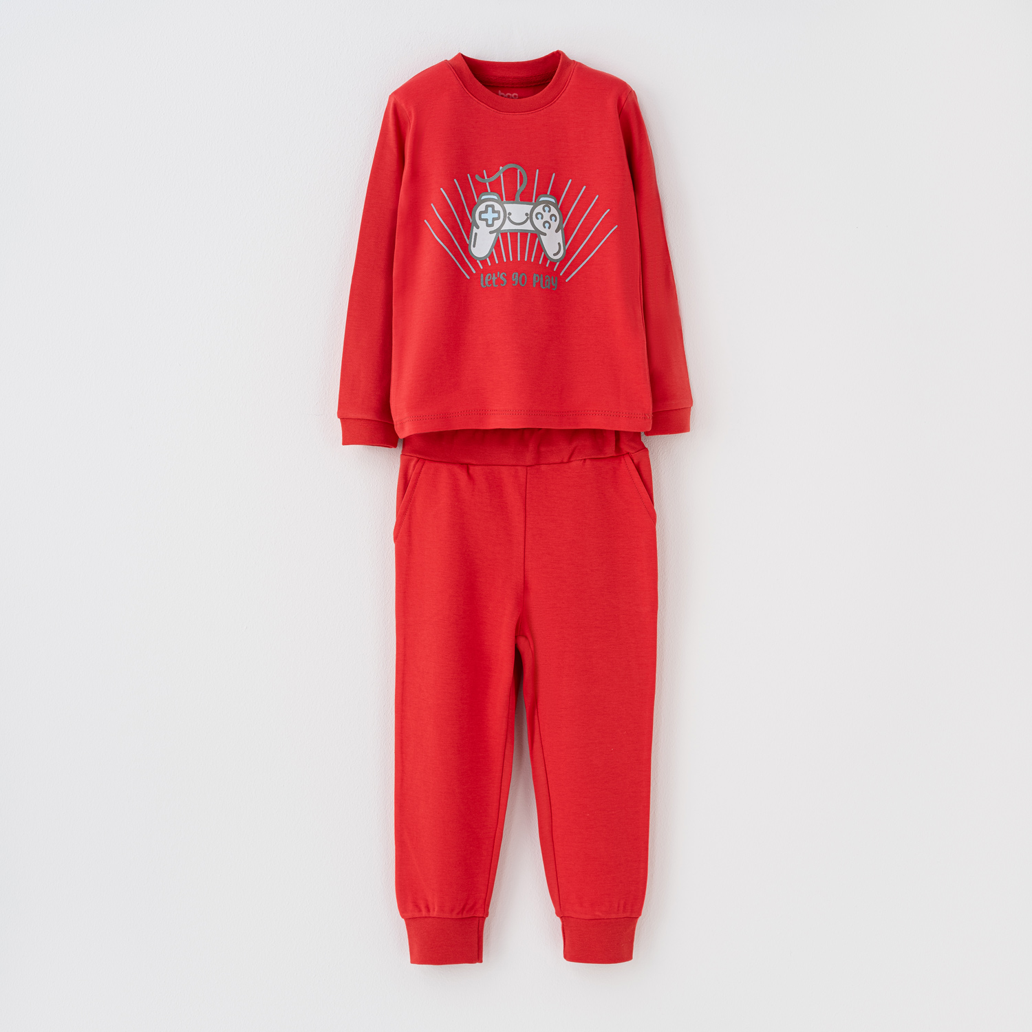 ست2تکه play بلوزآستین بلند وشلوار قرمز