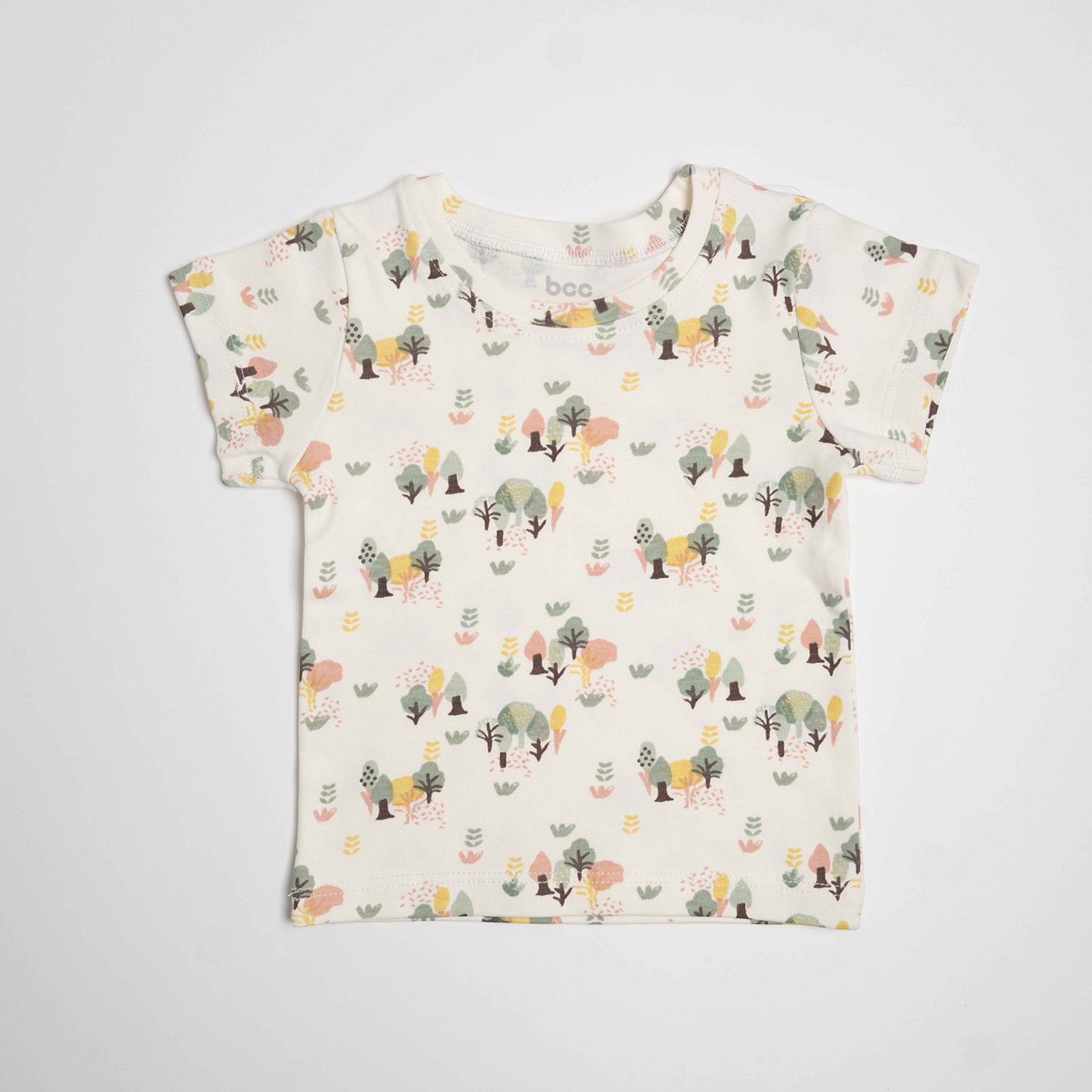 ست دو تکه تیشرت و شلوارک White Alyssum